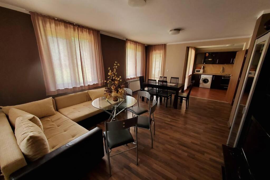 Двете Къщи В Планината Villa Beli Osŭm Exterior photo
