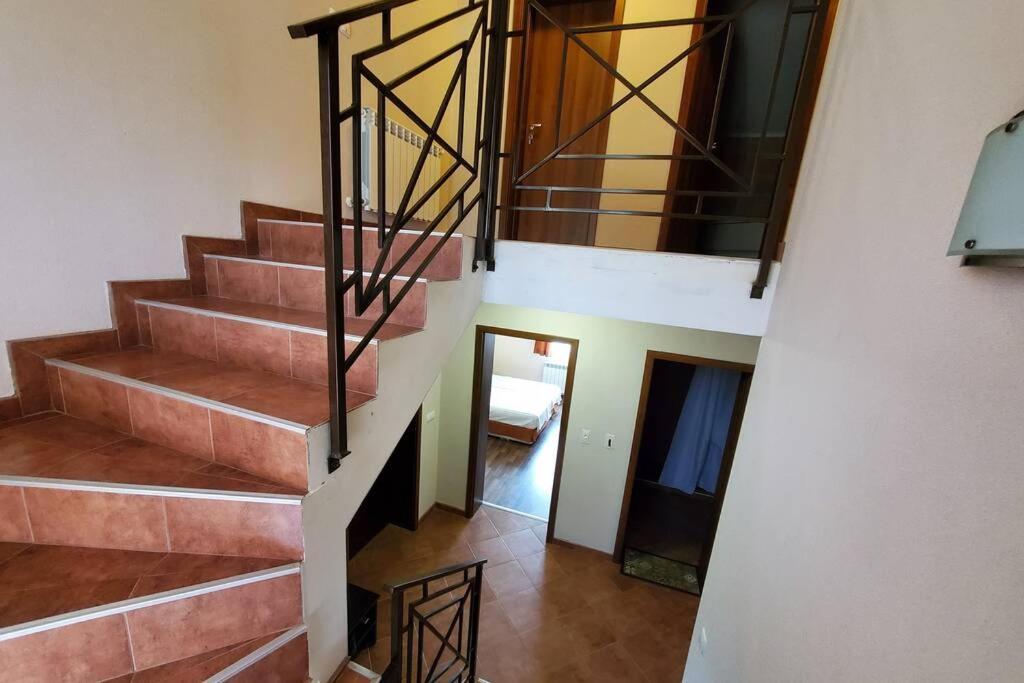 Двете Къщи В Планината Villa Beli Osŭm Exterior photo